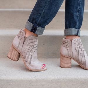 Vince Camuto Tereena Suede Bootie